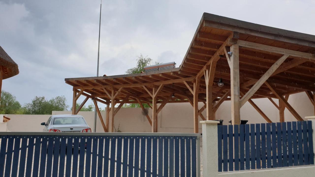 Pensiunea Nest Dunavăţu de Jos Exteriör bild